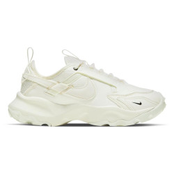 Nike TC 7900